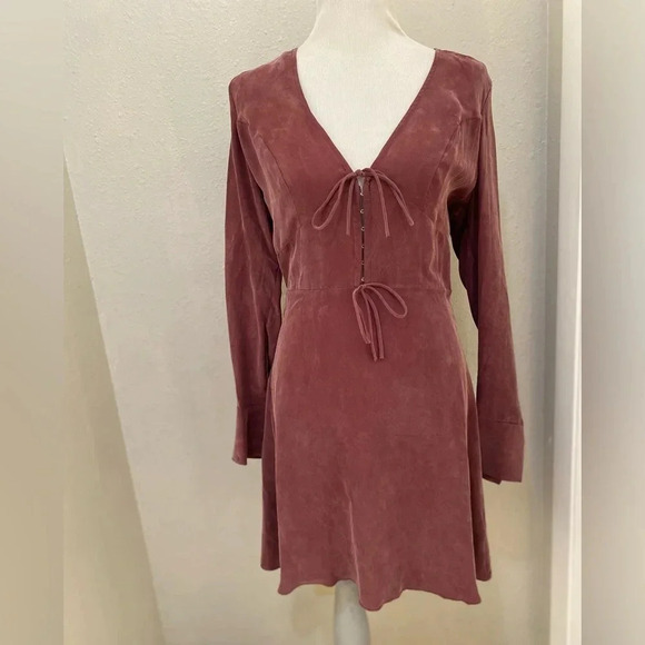 *NWT* Who What Wear Tie Front Corset Long Sleeve Dress - Picture 1 of 9